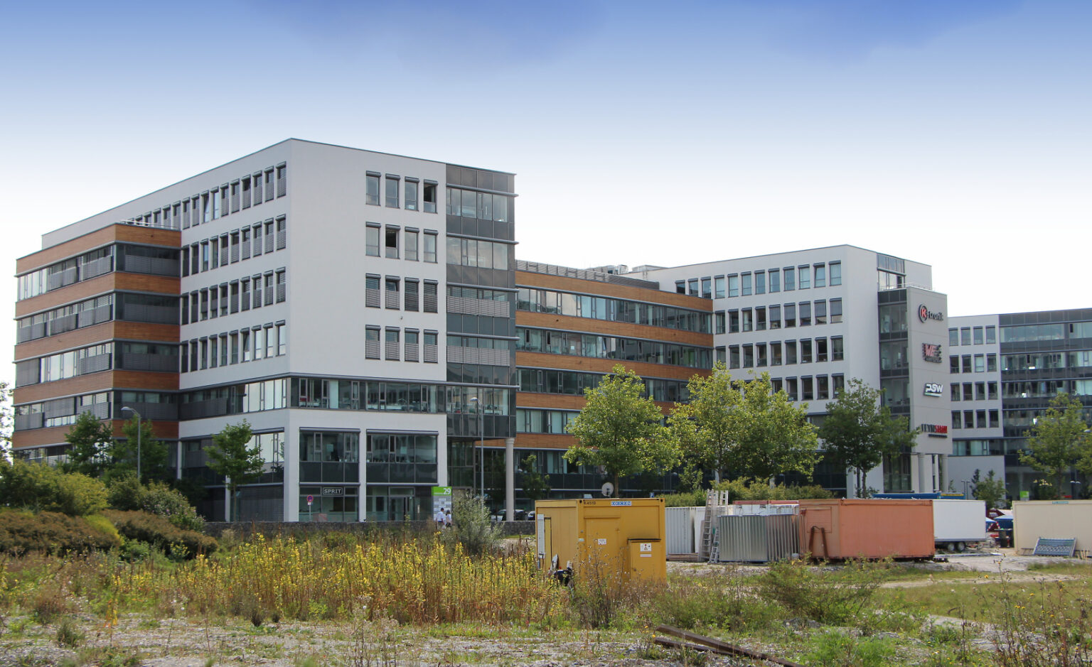 Neubau Büro­gebäude B10, Business Campus München - LGA ...