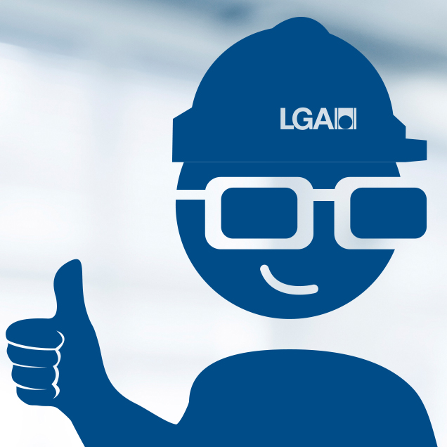 Die Person wollte nicht mit Bild veröffentlicht werden. Daher ist an dieser Stelle nur ein Platzhalterbild auf dem eine blau gezeichnete Person mit Bauhelm zu sehen ist.